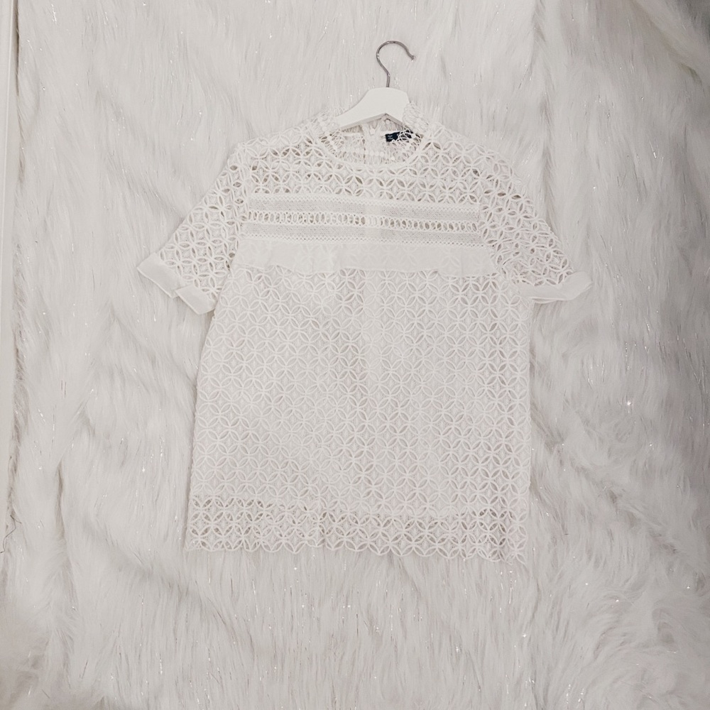 Lace Cutout top
